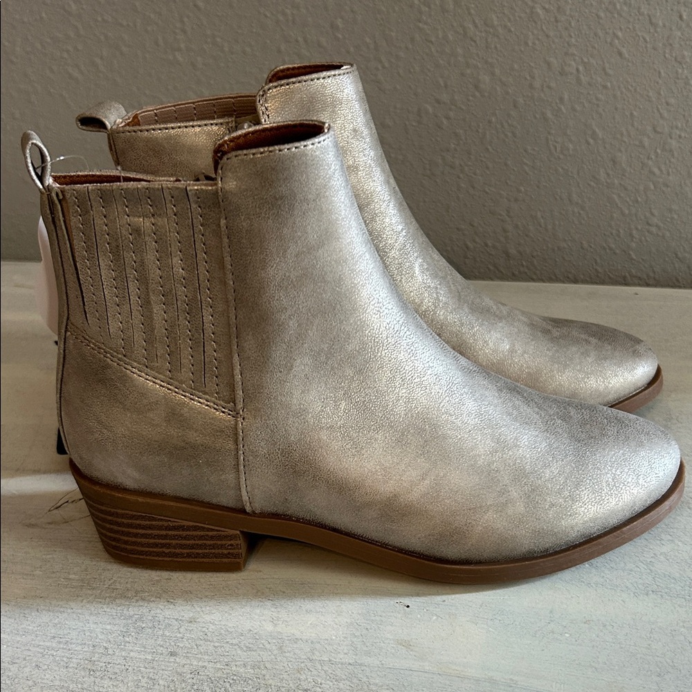 wonder nation Metallic Silver Kids Chelsea Ankle Boots